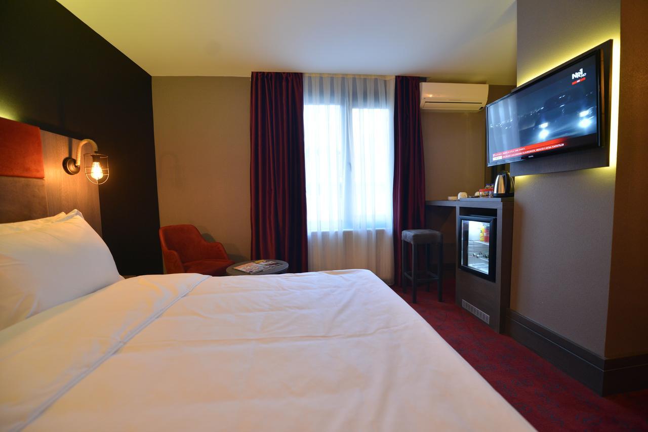 A11 Hotel อิสตันบูล ภายนอก รูปภาพ