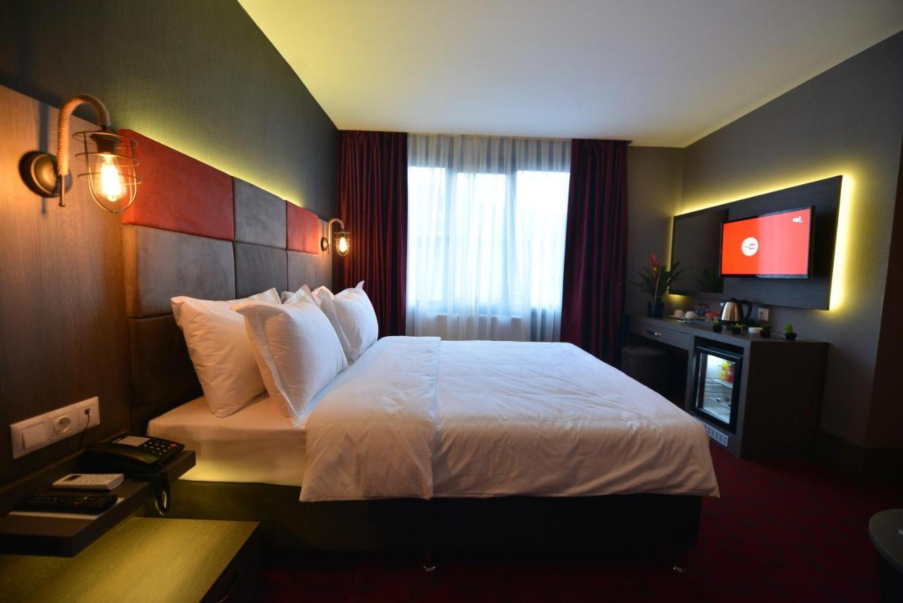 A11 Hotel อิสตันบูล ภายนอก รูปภาพ